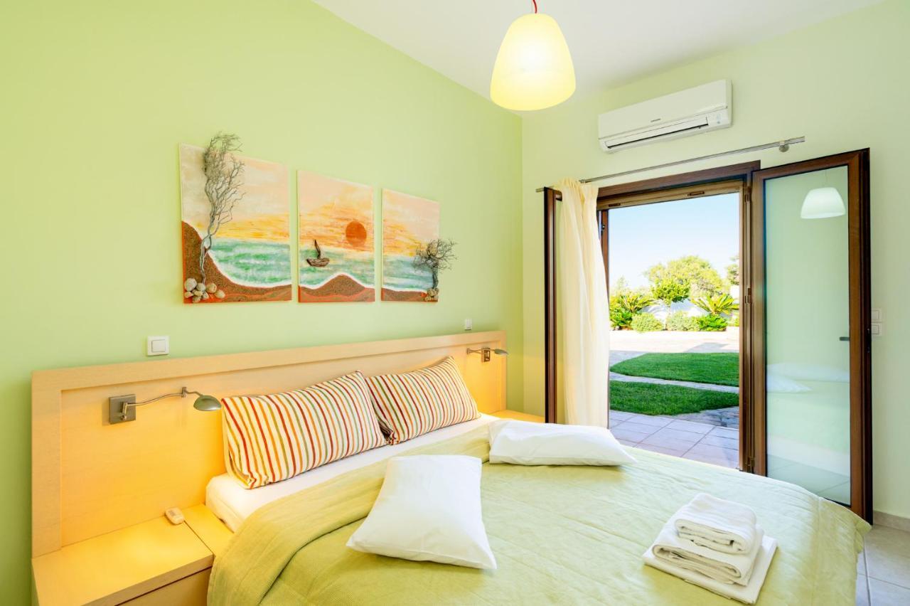 Georgia'S Apartments Kouremenos Beach Anevato Exterior foto